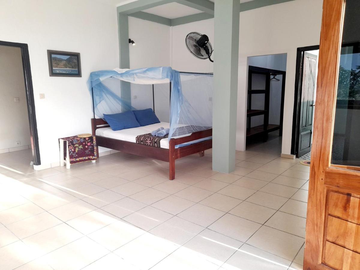 Merdeka House Maluk المظهر الخارجي الصورة